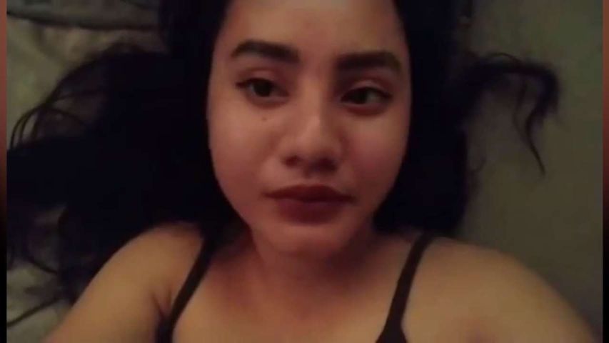 Ang Gusto ni Megan ay Sinasakal Siya ni Arman